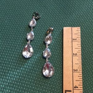 Vintage long dangly crystal earrings